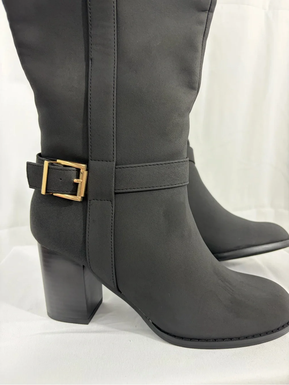 NWT Journee Women's Size 7 Tall Buckle Boots with Faux Shearling Cuff